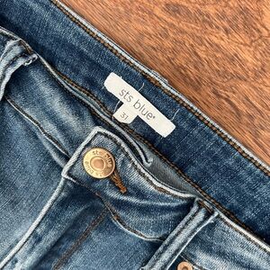 STS Blue Women's Jeans - Drew High Rise Straight Classic Blue, GUC